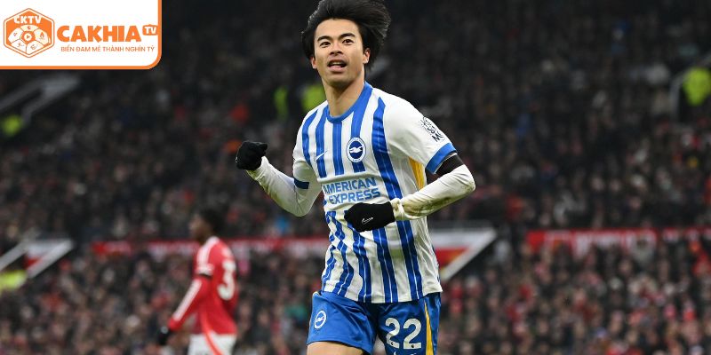 Sự nghiệp bóng đá của Kaoru Mitoma